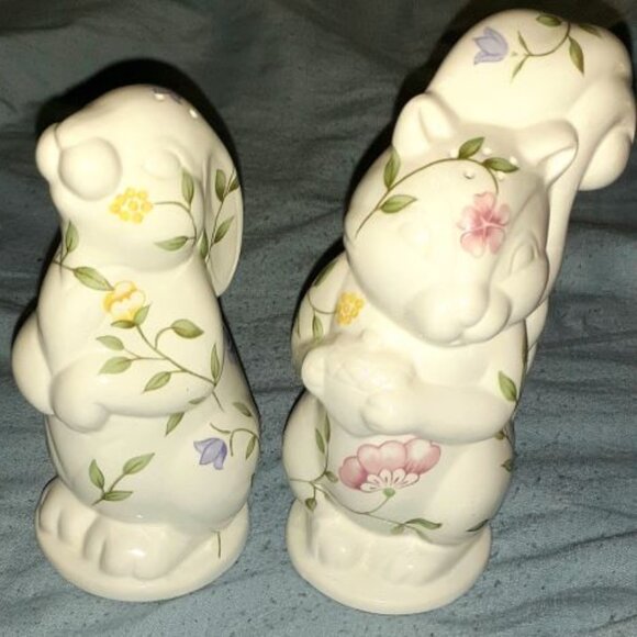 VINTAGE Summer Chintz Rabbit & Squirrel Salt/Pepper Shakers Circa 1988 Old China - Picture 2 of 5